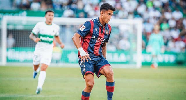 Brugui recibe el alta hospitalaria tras el susto de ayer durante el partido