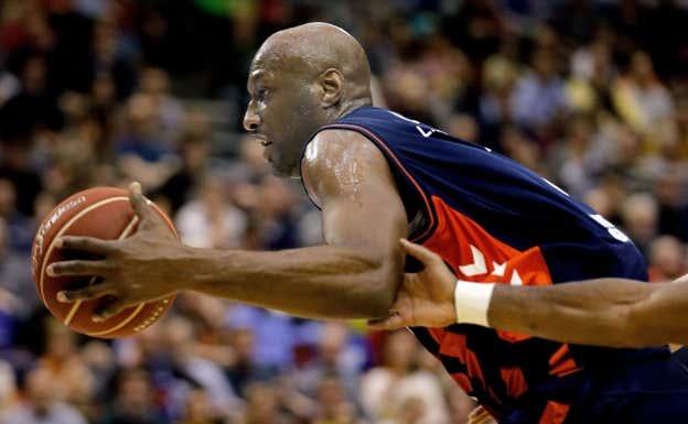 Lamar Odom en su etapa en el Baskonia. Efe