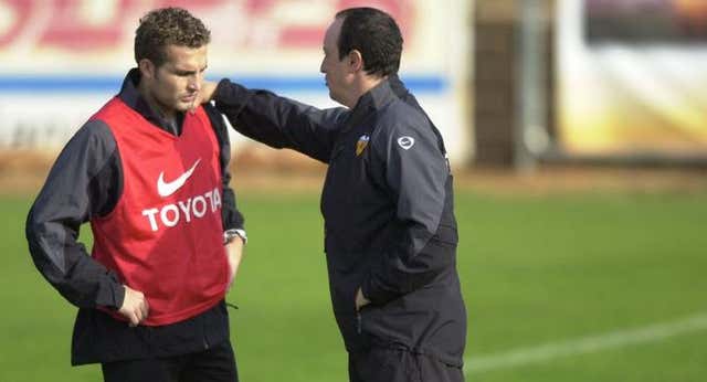 Las siete similitudes entre el Valencia de Rafa y el del ‘Pipo’: «Hay un Benítez dentro de Baraja»