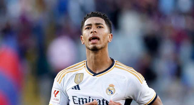 Bellingham llega para el partido del Real Madrid contra el Cádiz