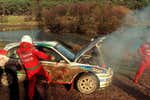 Luis Moya revive su día más amargo con Carlos Sainz 25 años después: «Me siguen recordando el 'trata de arrancarlo' cada semana»