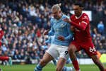 El Liverpool aguanta la embestida del City