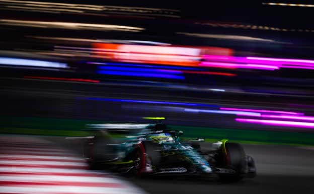 Fernando Alonso, en acción en el GP de Abu Dhabi 2023 de F1.  EP