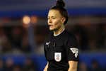 Detenidos dos menores en Inglaterra por proferir “cánticos misóginos” contra una árbitra en el Birmingham-Sheffield Wednesday