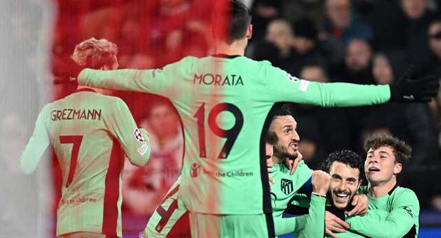 El Atlético cura la herida en Europa con un Hermoso pase a octavos en De Kuip