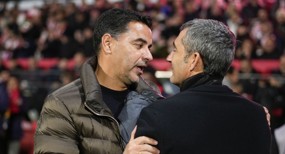 Michel y Ernesto Valverde antes del partido.