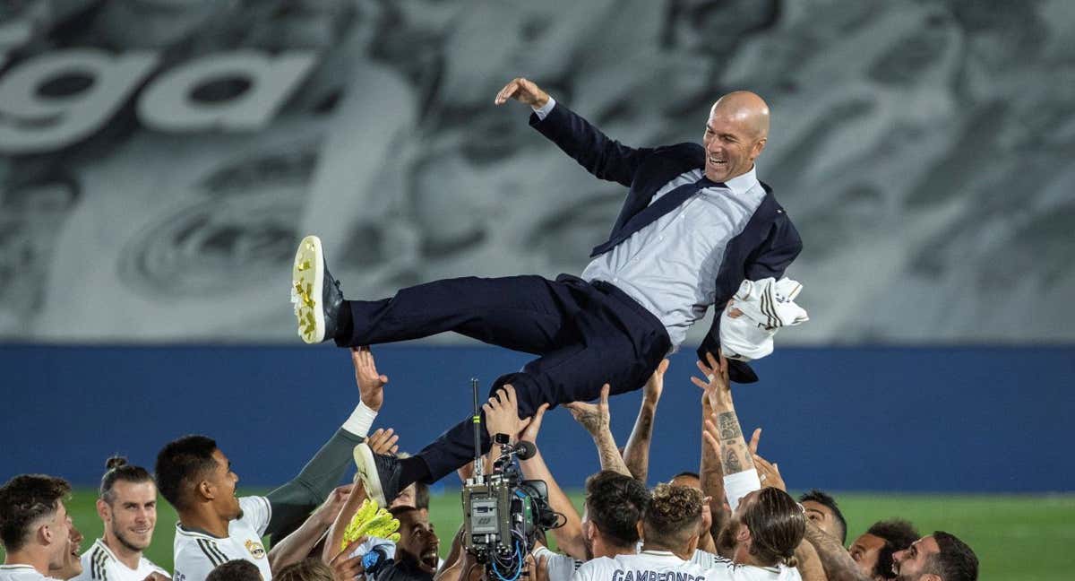 Zidane celebra un título con el Real Madrid./EFE