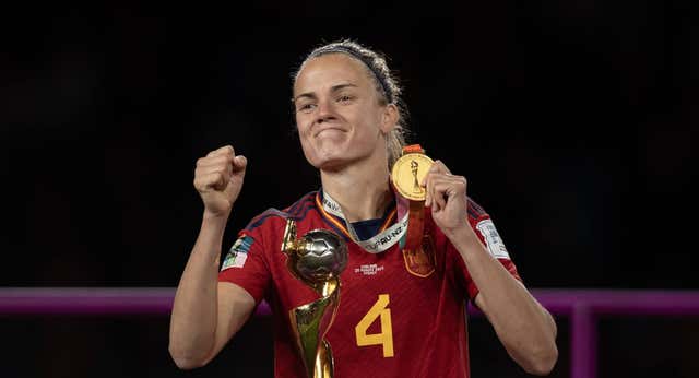 Detrás de los 100 partidos de Irene Paredes en la Selección: bajó al infierno, tocó el cielo y ganó un Mundial