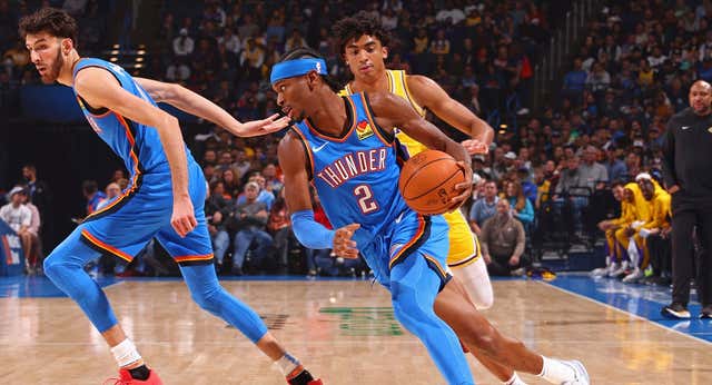 Shai Gilgeous-Alexander se abre paso en la carrera por el MVP a costa de otra debacle de los Lakers