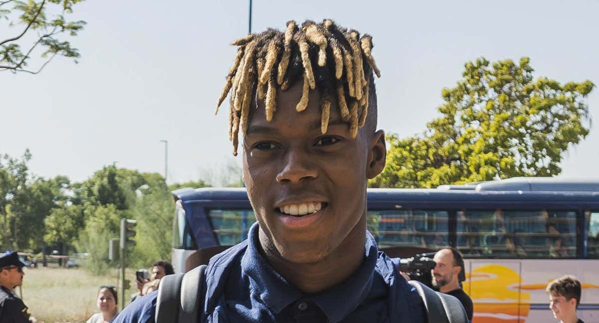 Iñaki Williams en una concentración de la selección