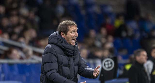 El Real Oviedo corta la racha de la era Ramis: «Hay que entenderlo por lo civil o por lo criminal»