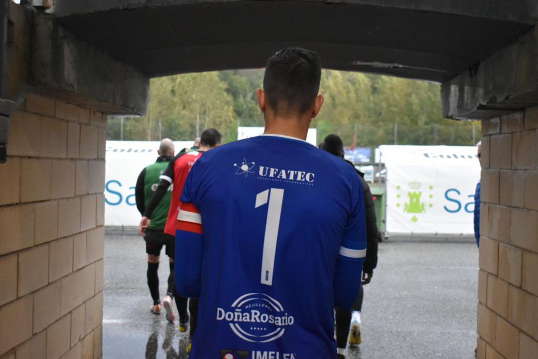 Manu Táboas: “El partido contra el Valencia será un día especial”.  AROSA SC