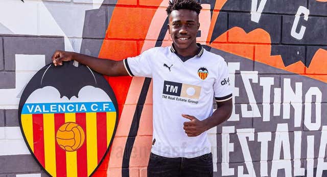 David Otorbi, la joya juvenil del Valencia que viajará a la Copa: 16 años y pretendido por City y Atlético
