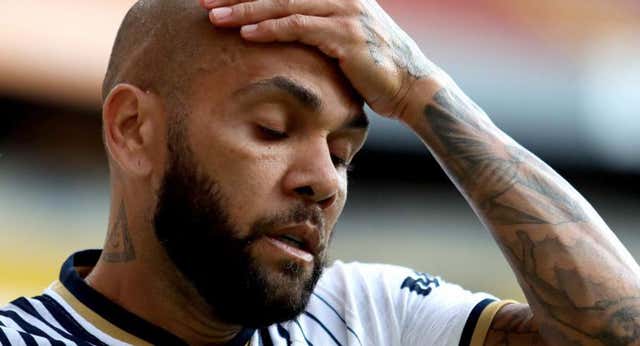 La víctima de Dani Alves reclama 12 años de prisión para el exfutbolista por violación