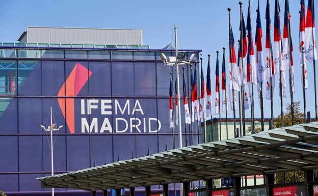 Vista exterior del pabellón principal del recinto ferial de Madrid.  IFEMA