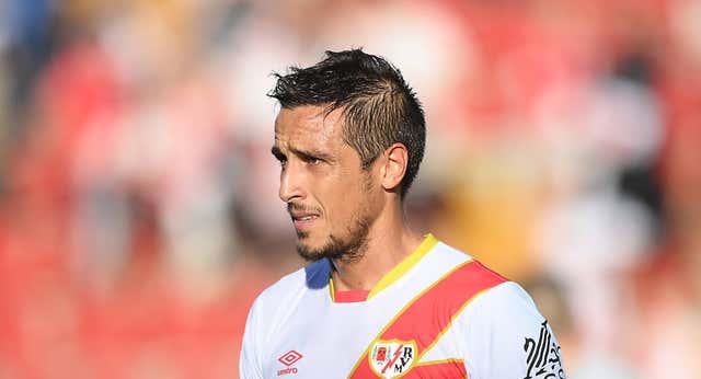 Óscar Trejo carga duramente contra Martín Presa: «Mi hija no estaría jugando en el Rayo»