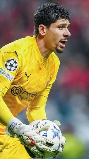 Matheus, portero del Sporting de Braga. @matheus_magalhaes_oficial
