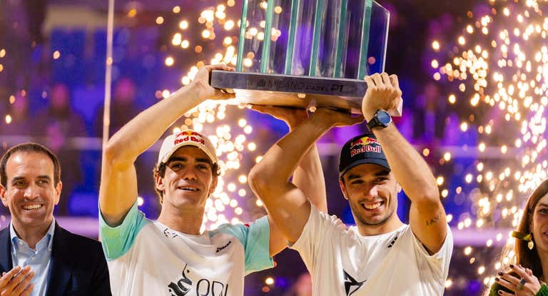 Galán y Lebrón alzan el título en Milán.