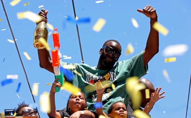 Draymond Green en el desfile de campeones de la NBA de la pasada temporada.  GETTY IMAGES