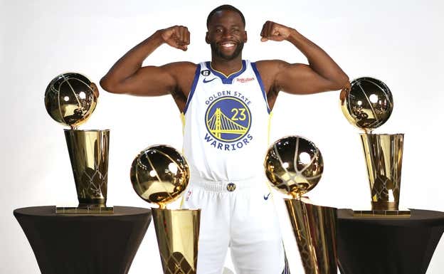 Draymond Green con los cuatro anillos que ha conquistado con los Warriors.  GETTY IMAGES