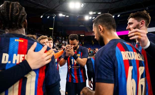 Los jugadores del FC Barcelona, en el Palau.  FCB