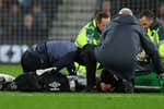Duros momentos en el Bournemouth - Luton: Tom Lockyer sufrió un paro cardíaco y el encuentro fue suspendido