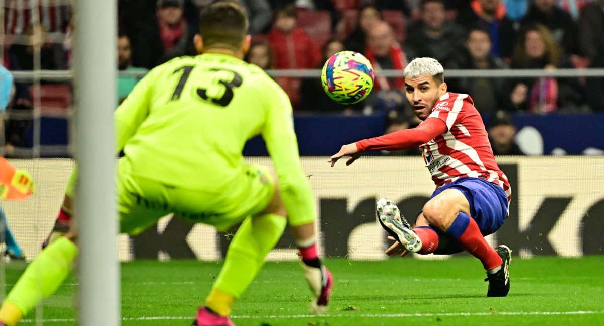 Correa marcó el gol del Atleti en el último duelo ante el Getafe./JAVIER SORIANO / AFP