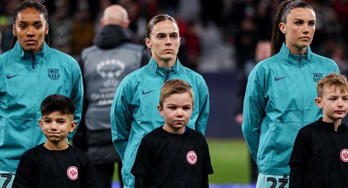 Mapi León ante el Eintracht Frankfurt.