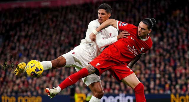 Después de 34 disparos del Liverpool, Ten Hag coge aire en Anfield: «Sólo ha habido un equipo intentando ganar…»