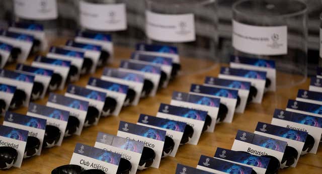 Verticalidad, velocidad y una eliminatoria espejo marcan el sorteo más exigente para los españoles