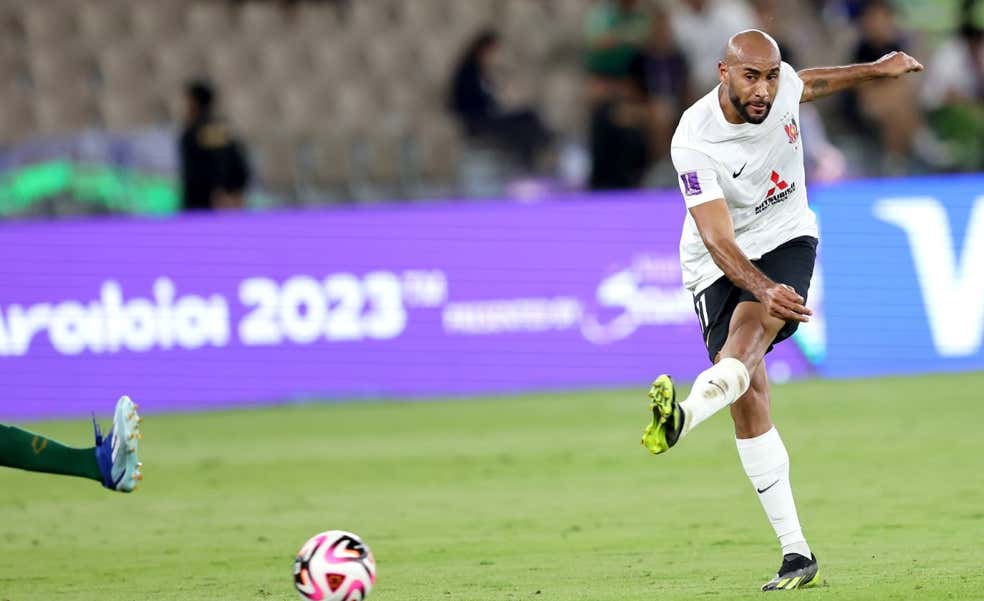 Un español enfrenta su último gran baile... y le toca Guardiola: «Lo hago por estar cerca de mi hijo»