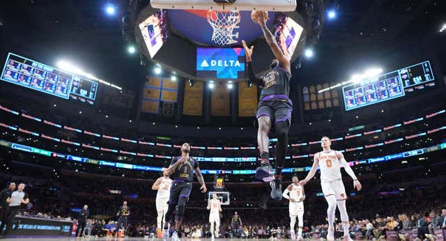 El contrato millonario de la Junta de Andalucía para promocionarse en la NBA ¡llega a los 3,6 millones!