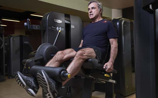 Carlos Sainz entre fuerza  Red Bull Content Pool