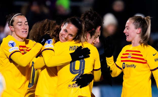Martina celebrando su gol contra el Rosengard.  FC BARCELONA