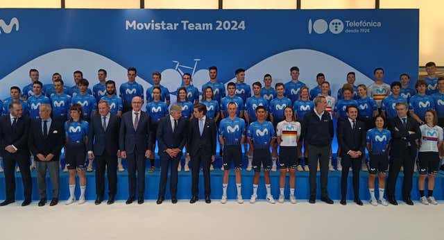 Movistar Team presenta su plantilla para 2024 con Mas y Quintana en el foco