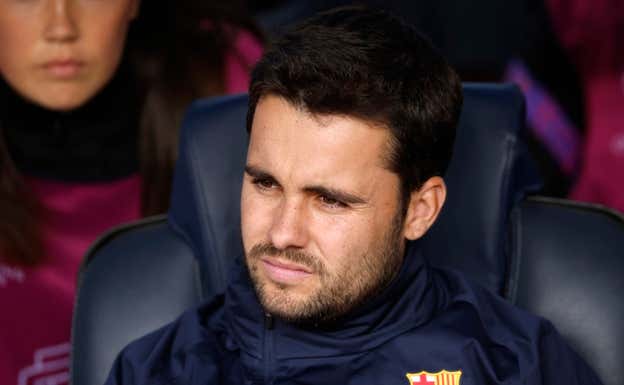 Jonatan en el banquillo.  REUTERS