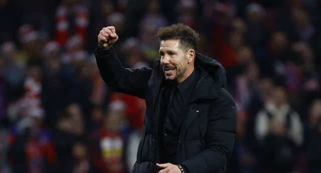 Simeone se culpa por la expulsión de Söyüncü