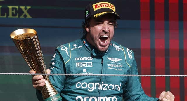 Mike Krack espera mucho de Fernando Alonso: «Estoy deseando ver lo que podrá hacer en 2024»