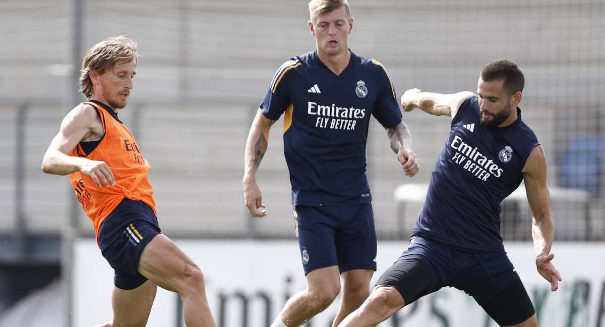 Modric, Kroos y Nacho, en un entrenamiento./GETTY