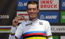 El campeón del mundo de contrarreloj Rohan Dennis, acusado de atropellar y matar a su esposa