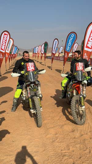 Isaac Feliu y Carles Falcón, en la Prólogo del Rally Dakar 2024. TwinTrail