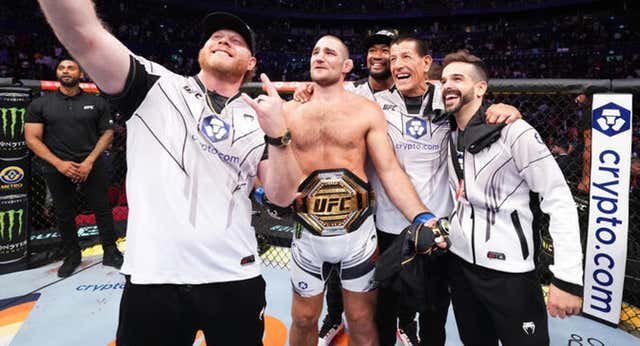 Sean Strickland: el campeón de UFC que creció entre el alcoholismo de su padre y la cultura neonazi