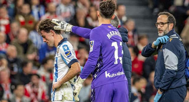 El calvario sin fin de Odriozola: sólo dura 18 minutos y se va del campo llorando