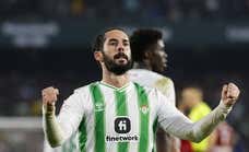 Isco también hace de '9' para que el Betis recupere la sonrisa