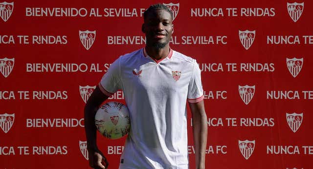 Fichajes del Sevilla FC 2024: la última hora del mercado con Hannibal Mejbri y Agoumé