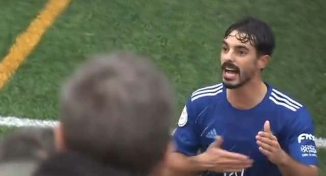 El duro cara a cara de un jugador del Badajoz con la grada: «Tengo ansiedad, lloro todos los días»