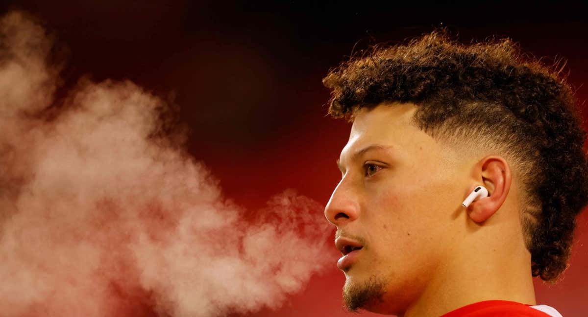 Patrick Mahomes antes del partido.