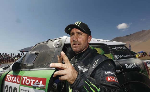 Stéphane Peterhansel, en el Rally Dakar 2012, con un MINI de X-raid.  Photo DR