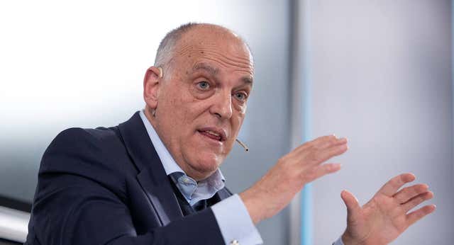 Así fue el primer cara a cara de Tebas y el CEO de la Superliga: «Mi amigo Florentino no reparte nada»