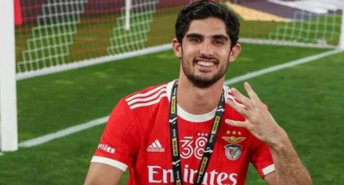 Guedes celebra un título con el Benfica. /Instagram.